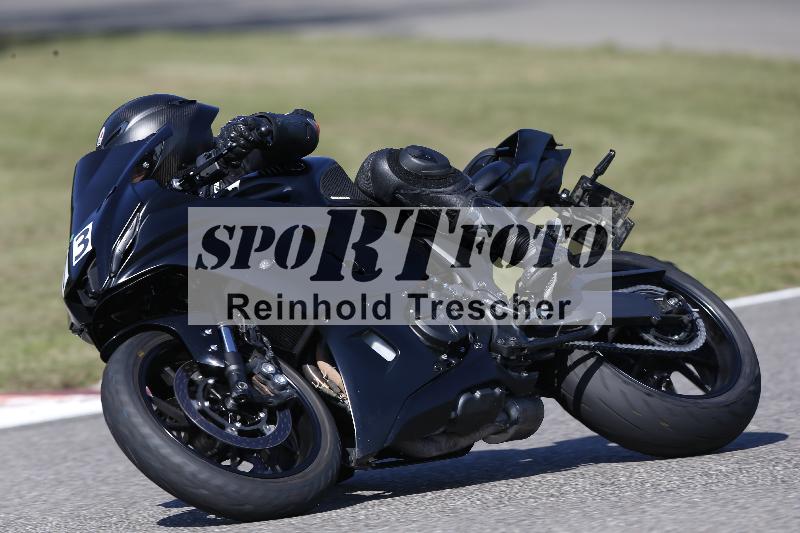 /Archiv-2025/49 26.08.2025 Cornu Master School ADR/gruen-vert/73